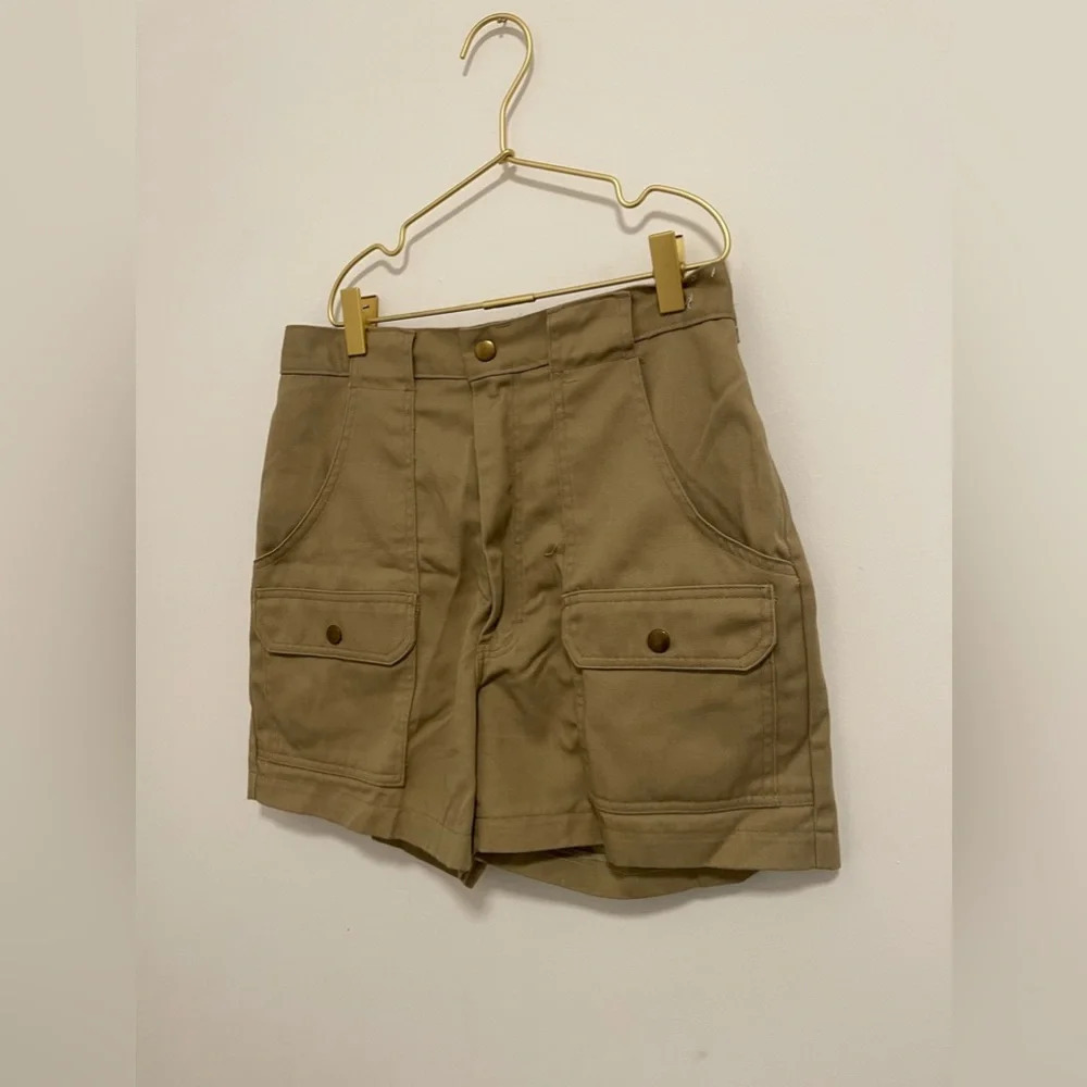 Vintage Woolrich Cargo Khaki Shorts Custom Brooch - Picture 5 of 8